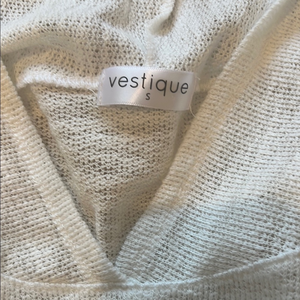 Vestique White Beach Hoodie Relaxed Fit - Picture 2 of 3